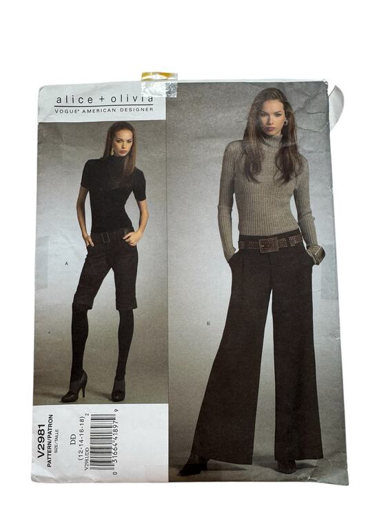 Vogue Other - VOGUE Alice & Olivia Flare Pant Short Pattern V2981 Uncut DD 12-14-16-18 Plus
